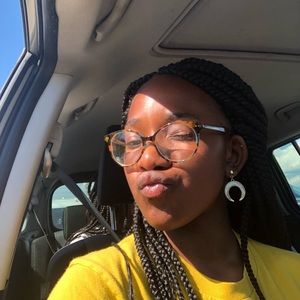 Meet your Posher, Paris